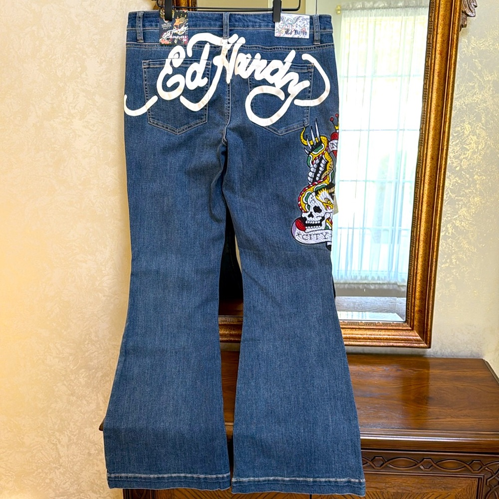 New Ed Hardy Women's Blue Jeans. Size 32. New York City Eagle, Skull & Snake.